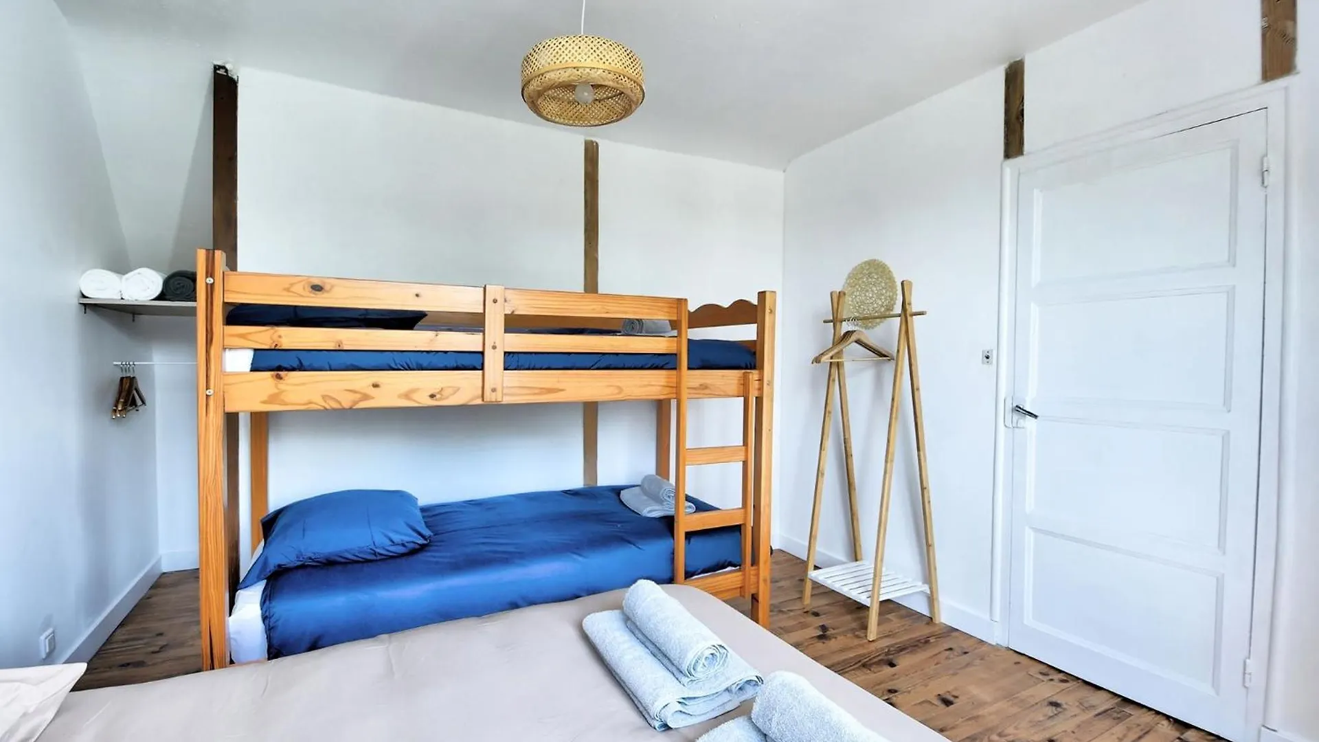 Feriehus Maison 6 Personnes A 2 Pas Du Canal De Nantes A Brest Carhaix-Plouguer